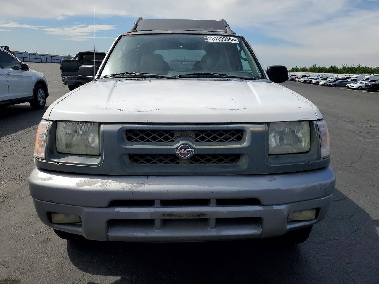NISSAN XTERRA 2000 — 6