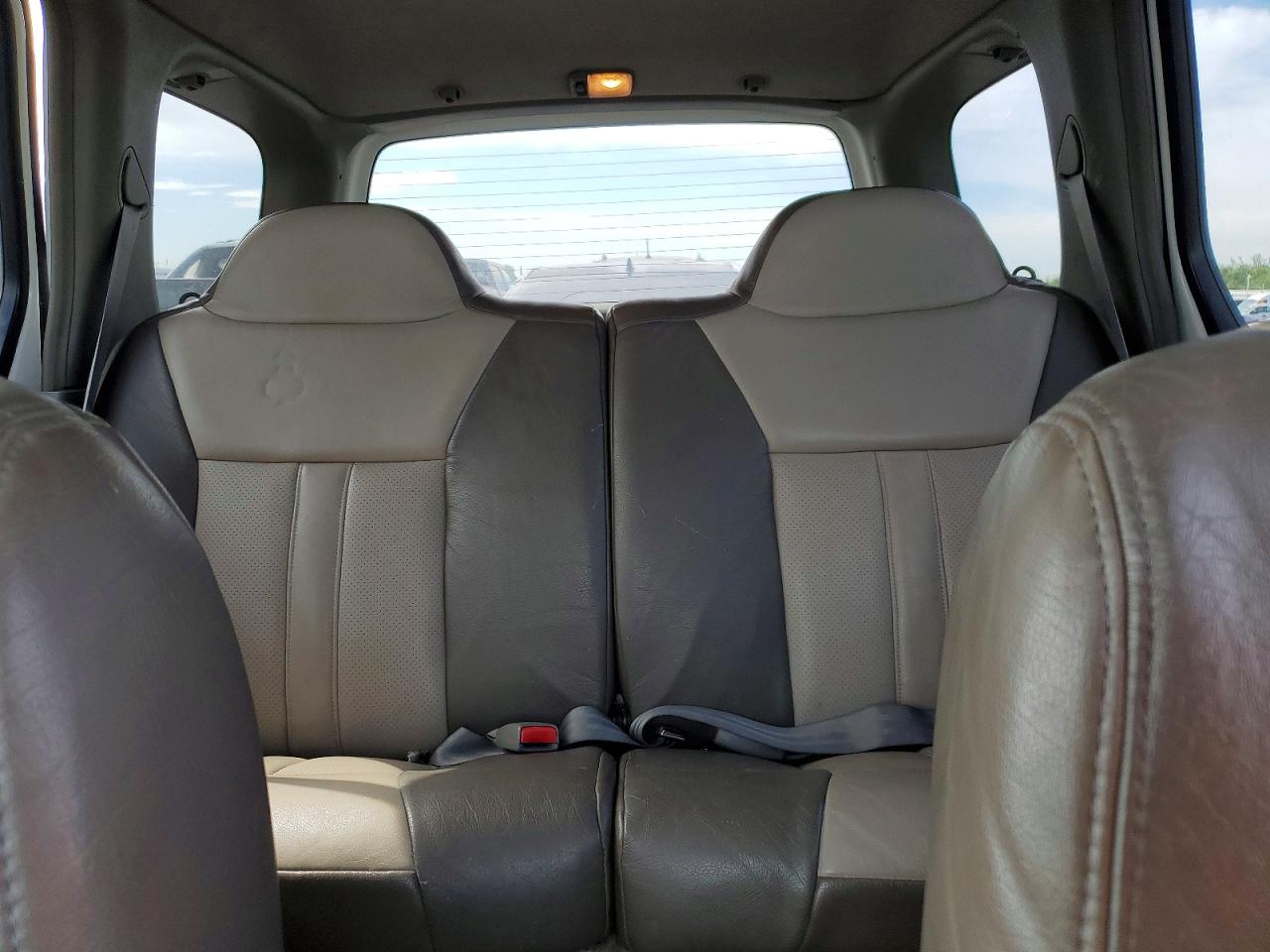 NISSAN XTERRA 2000 — 11