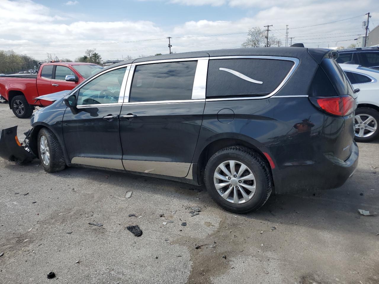 CHRYSLER PACIFICA 2019 — 3