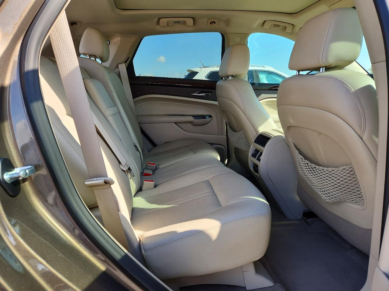 CADILLAC SRX 2015 — 12