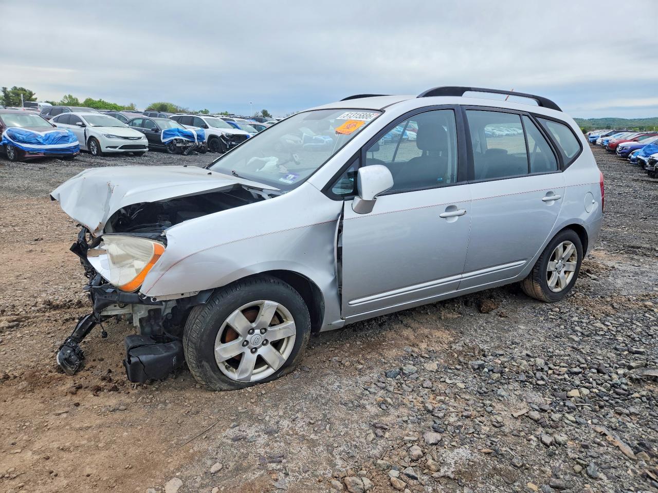 2009 KIA RONDO BASE
