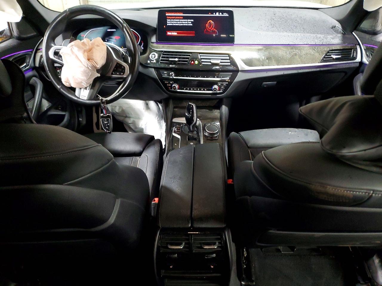 BMW M550XI 2021 — 9