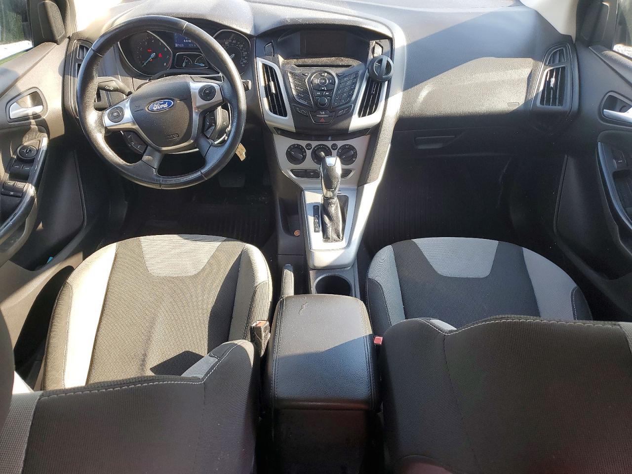 FORD FOCUS 2012 — 9