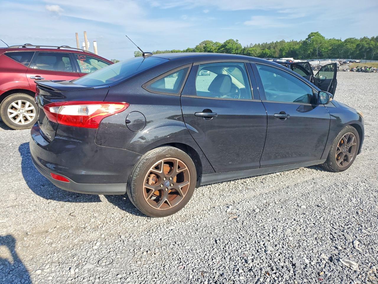 FORD FOCUS 2012 — 4