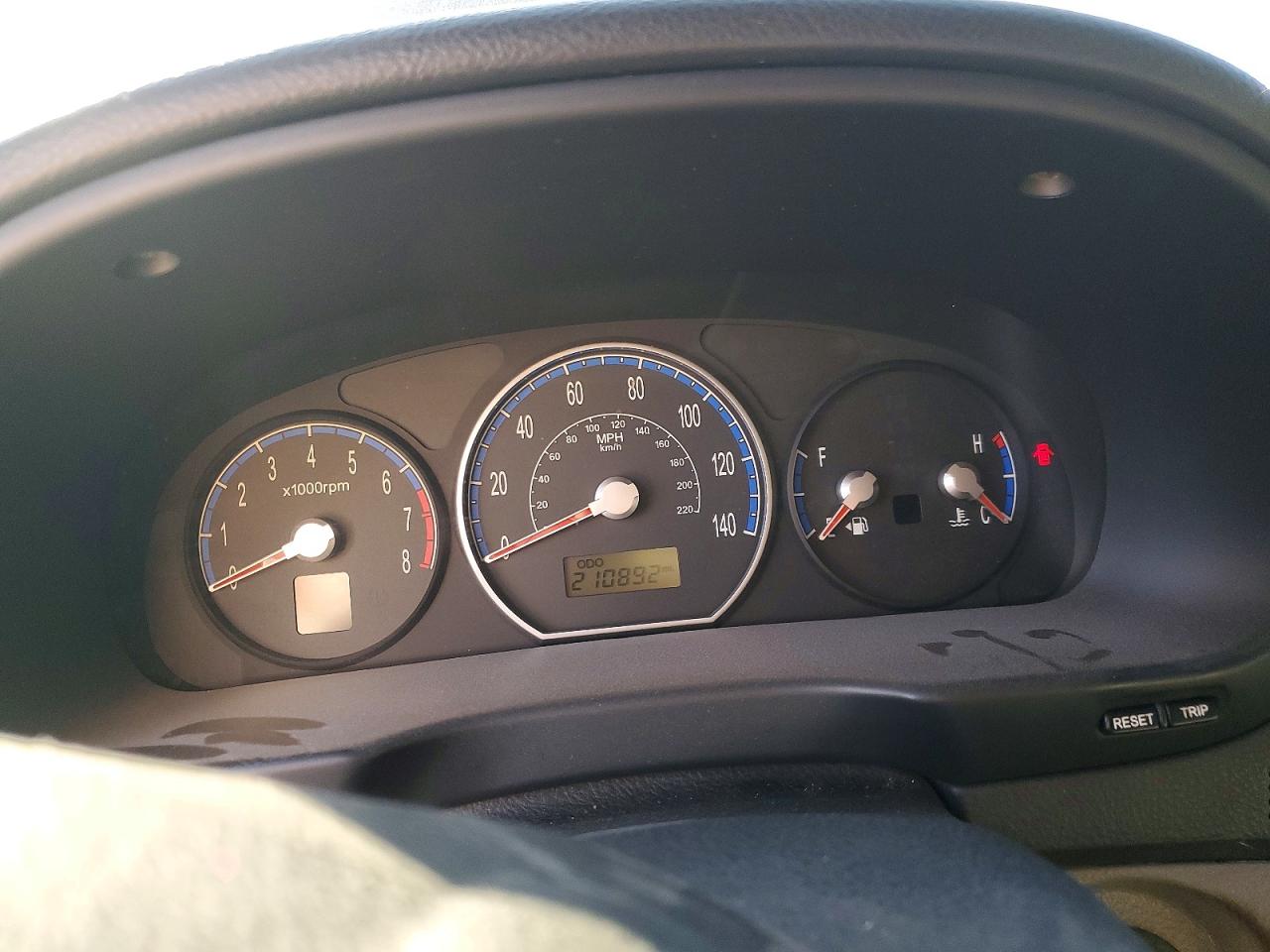 HYUNDAI SANTA FE 2007 — 10