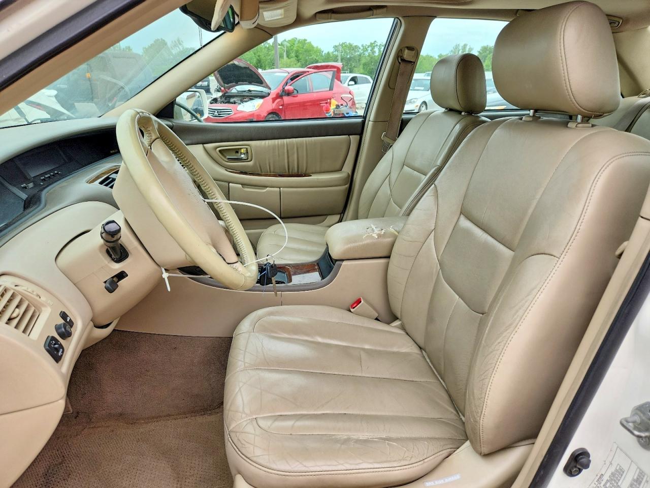 TOYOTA AVALON 2003 — 8