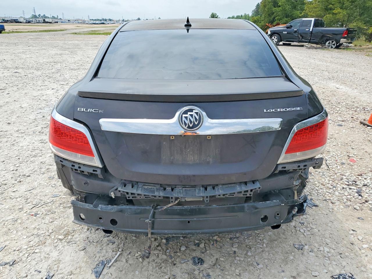 BUICK LACROSSE 2013 — 7