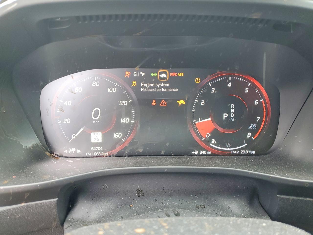 VOLVO XC40 2022 — 10