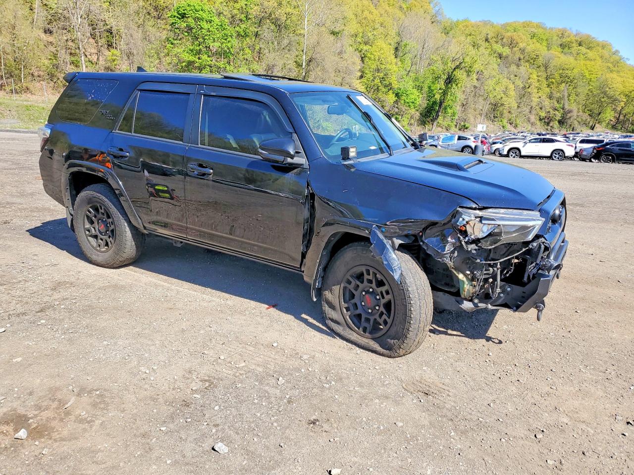 TOYOTA 4RUNNER 2019 — 5