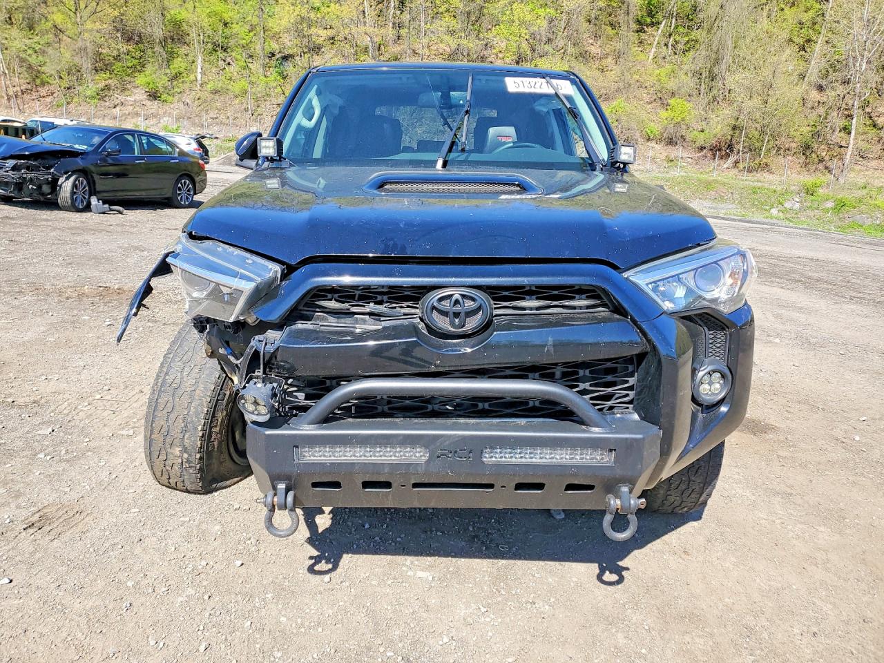TOYOTA 4RUNNER 2019 — 6