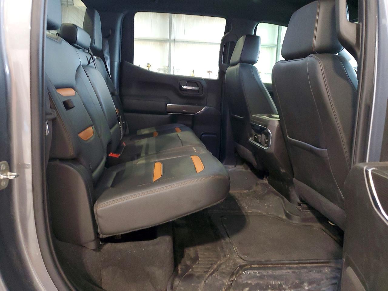 GMC SIERRA 2021 — 11