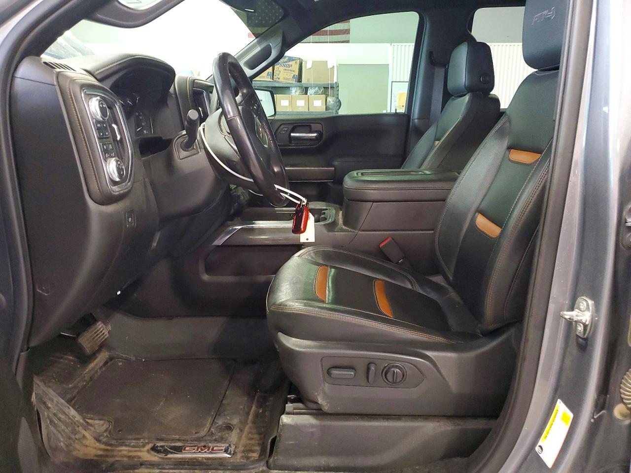 GMC SIERRA 2021 — 8