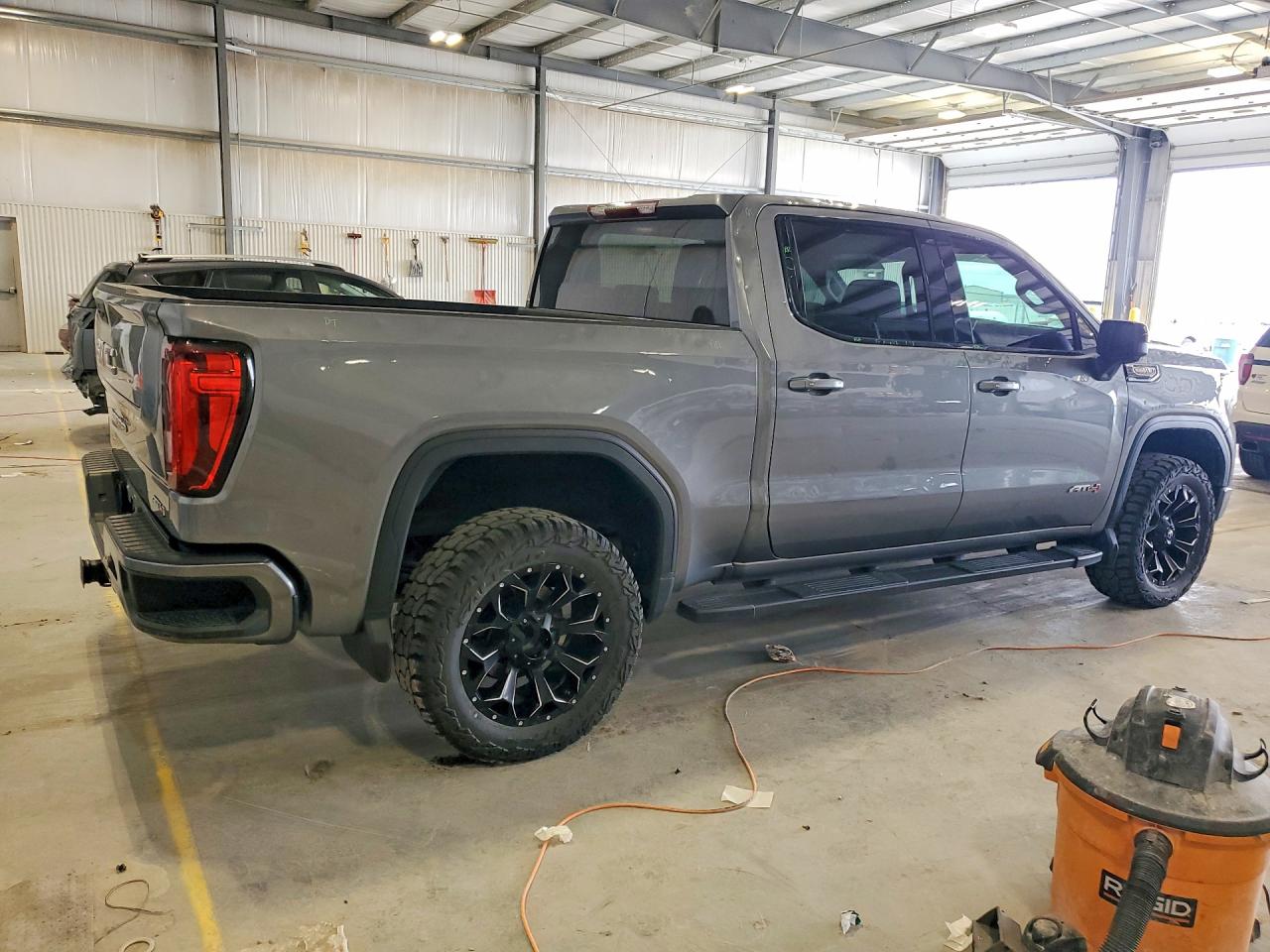 GMC SIERRA 2021 — 4