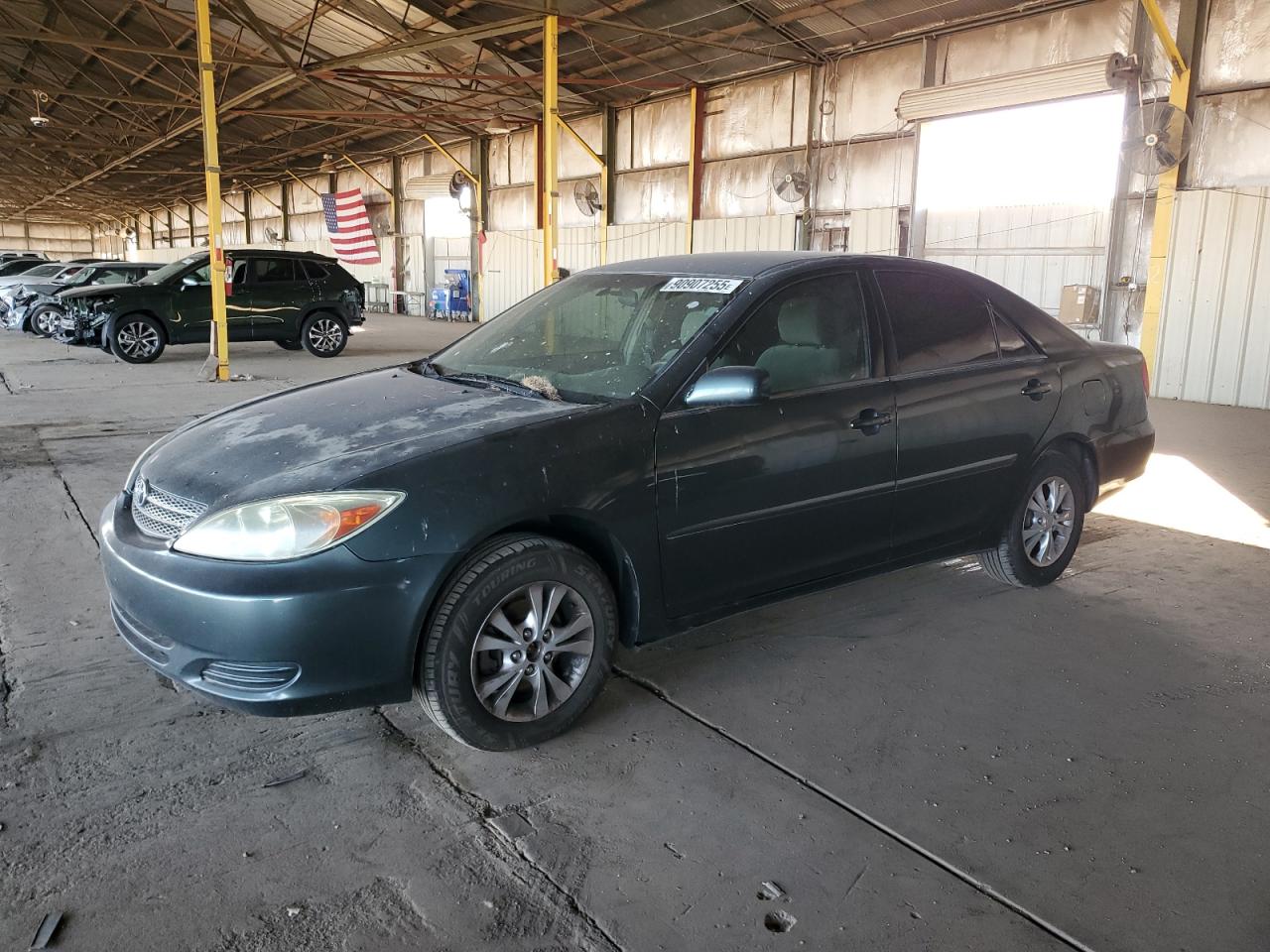2004 TOYOTA CAMRY LE