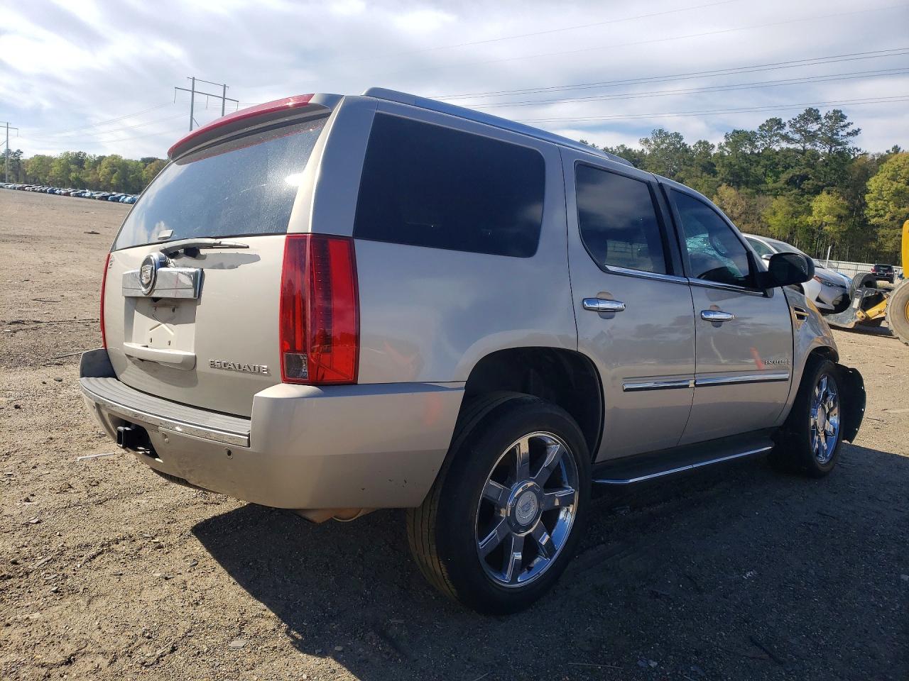 CADILLAC ESCALADE 2007 — 4