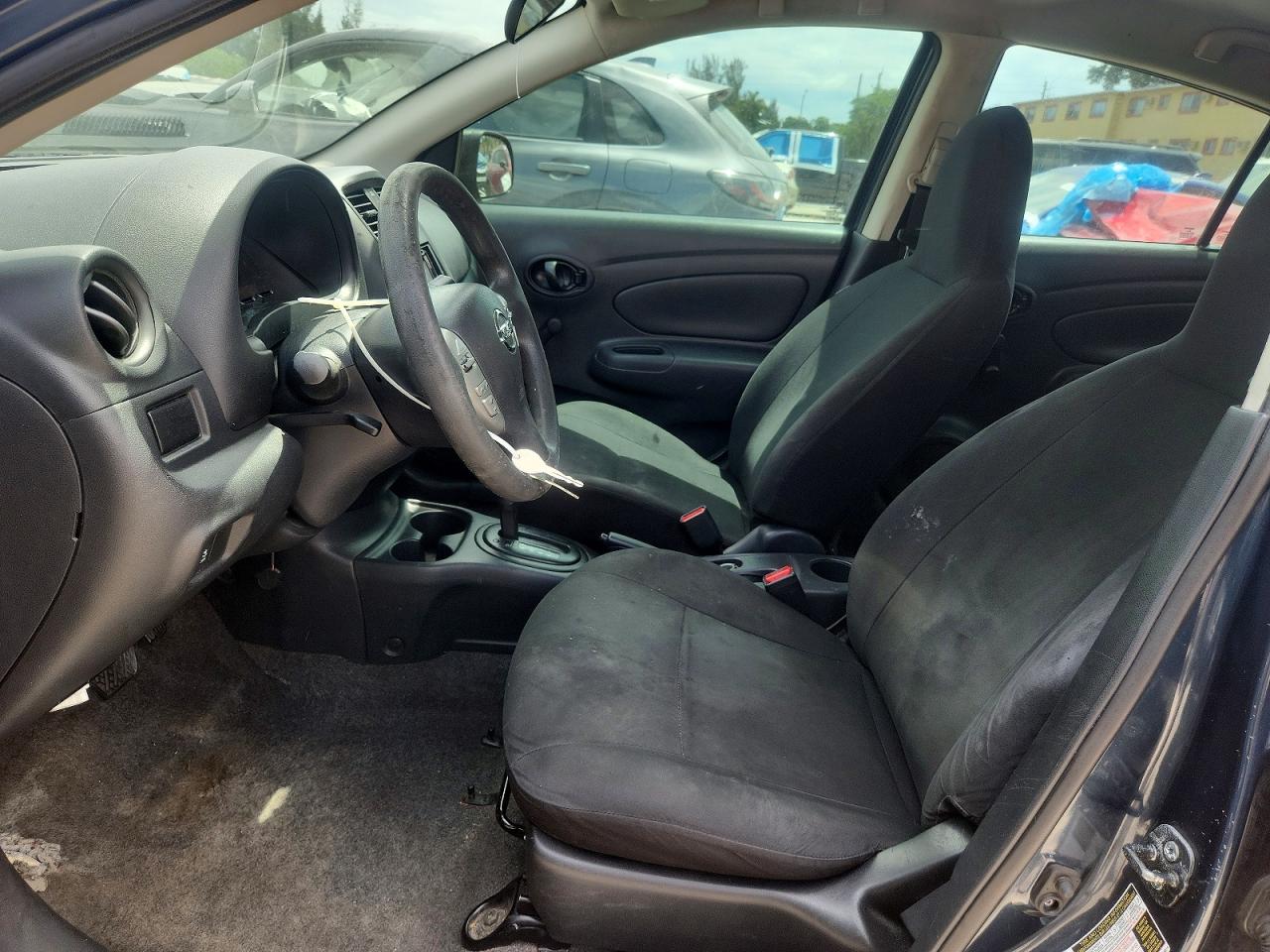 NISSAN VERSA 2015 — 8