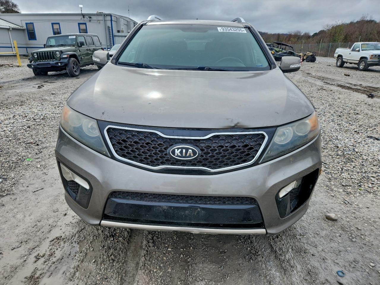 KIA SORENTO 2012 — 6