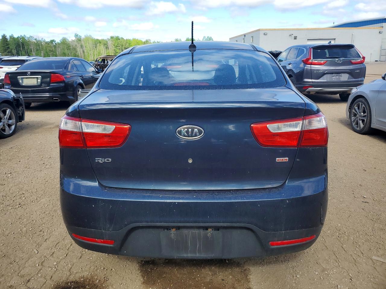 KIA RIO 2012 — 7