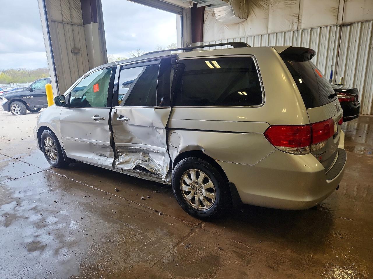 HONDA ODYSSEY 2010 — 3