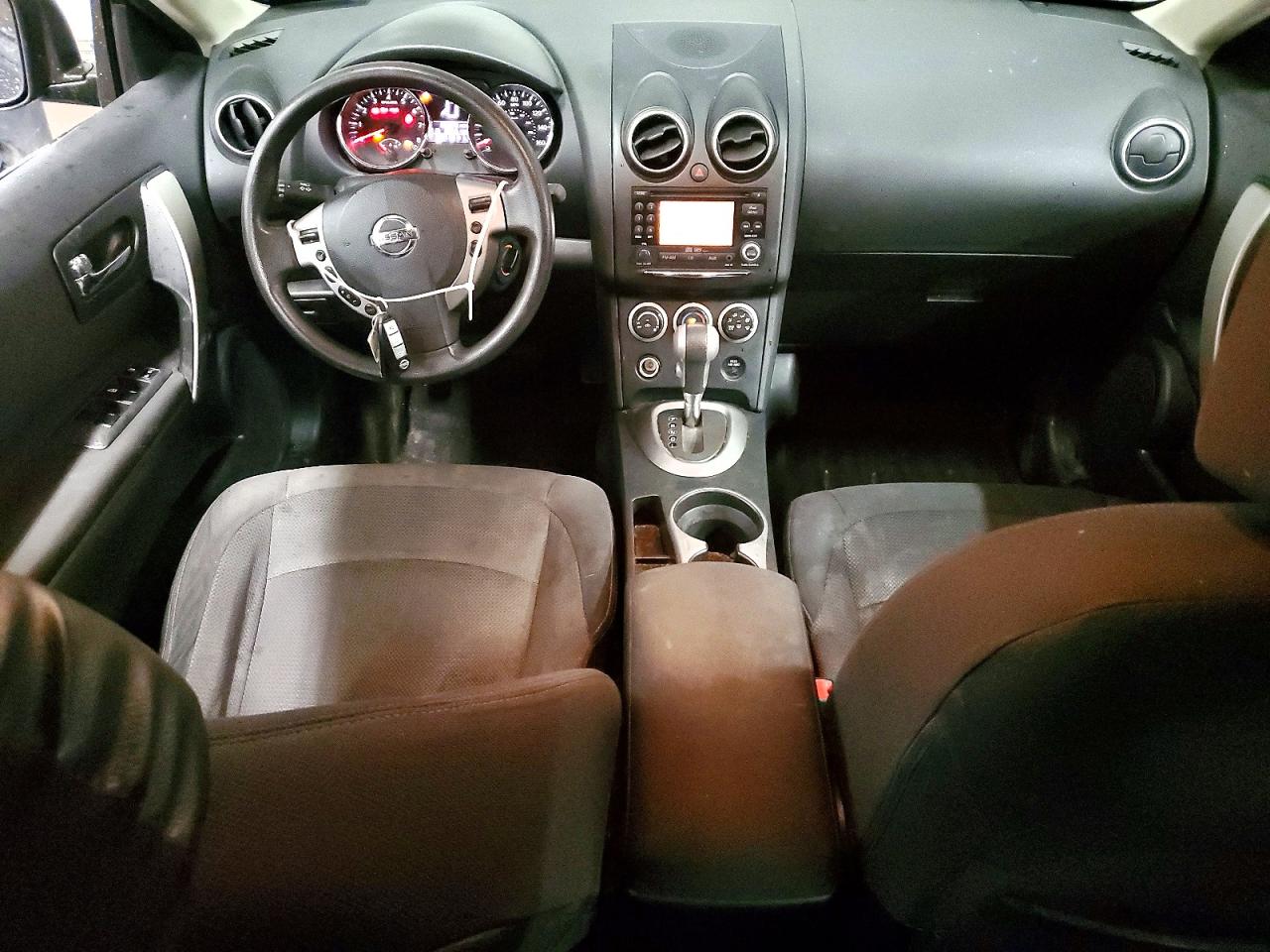 NISSAN ROGUE 2011 — 9