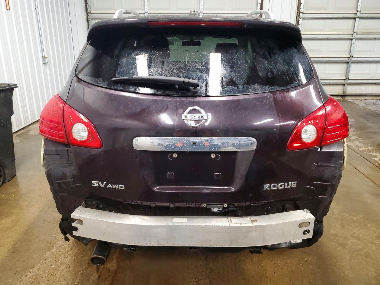 NISSAN ROGUE 2011 — 7
