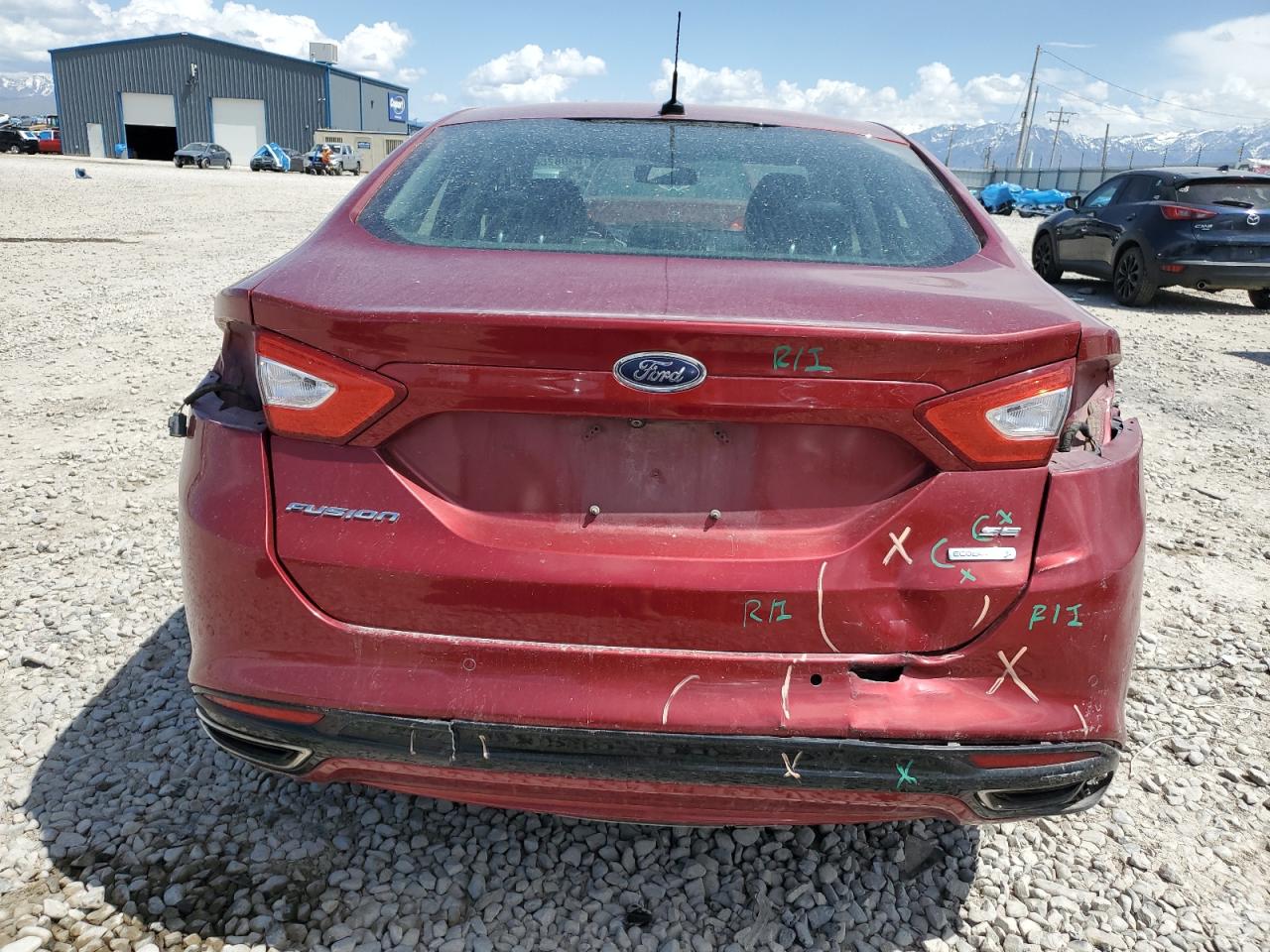 FORD FUSION 2016 — 7