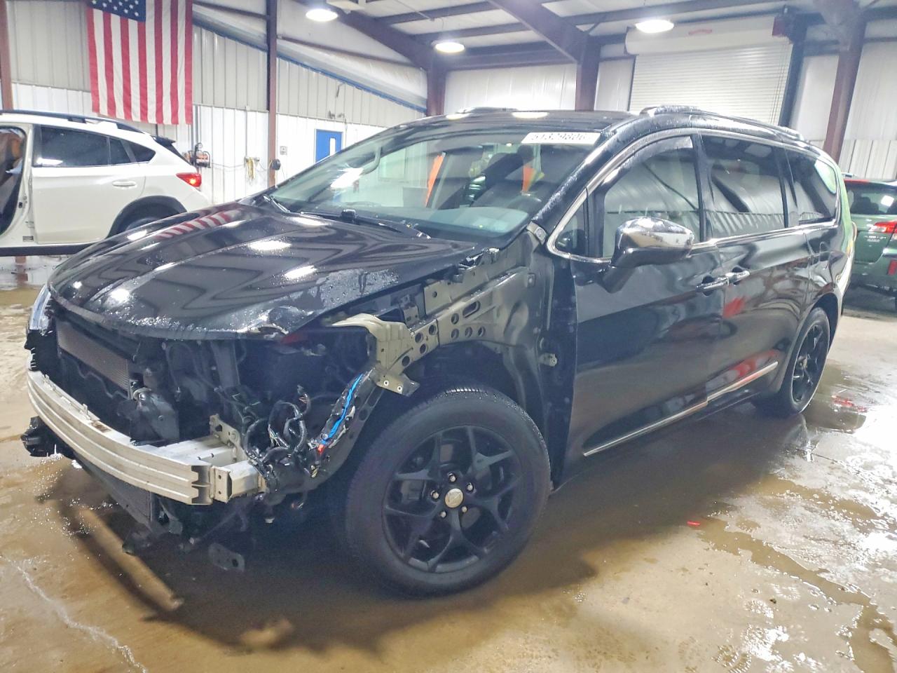 CHRYSLER PACIFICA 2018 — 2