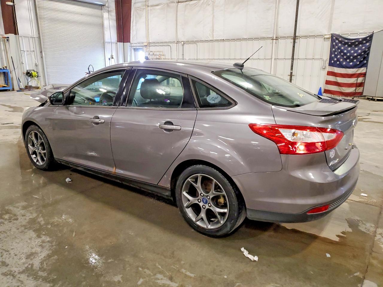 FORD FOCUS 2013 — 3