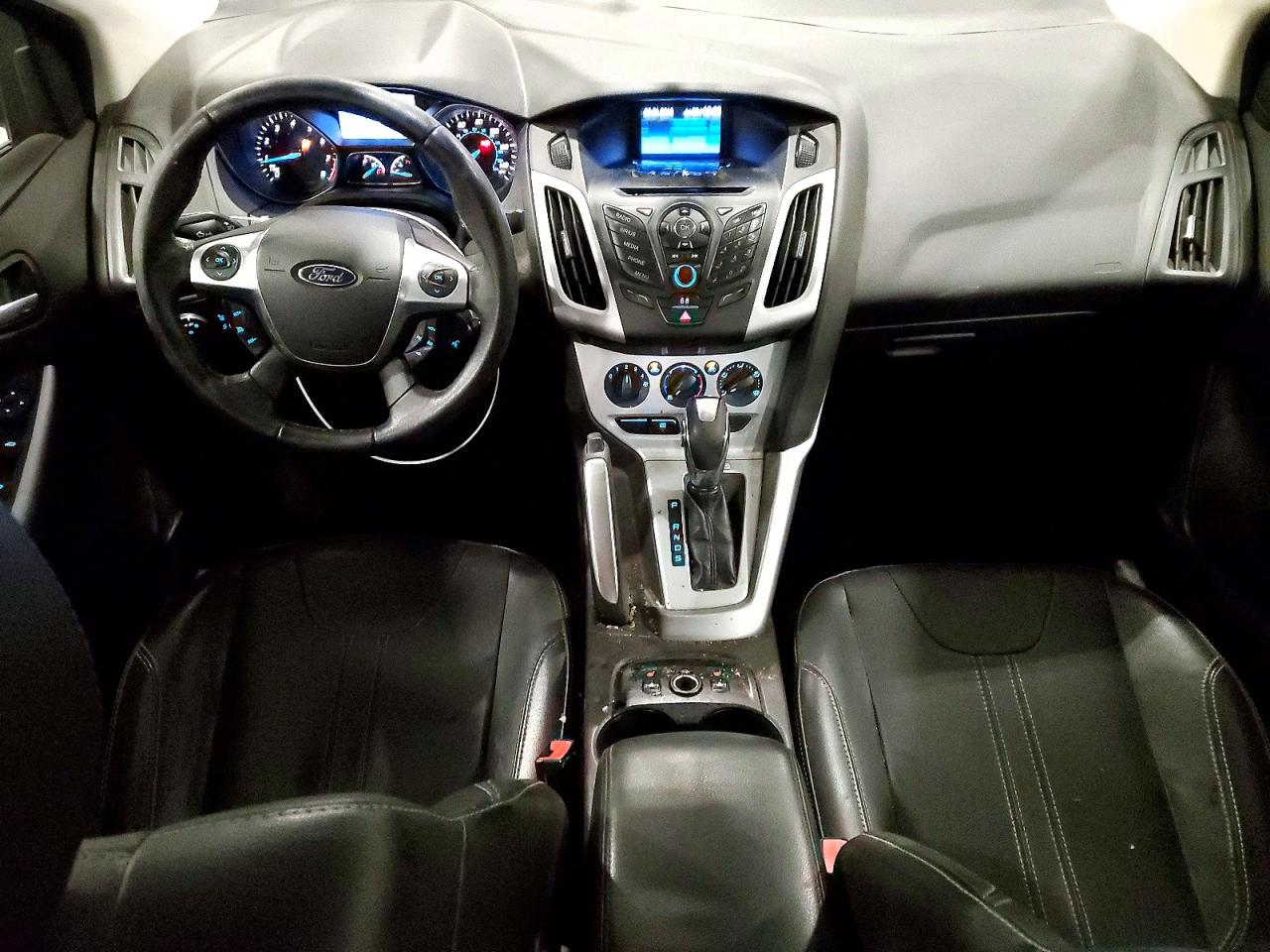 FORD FOCUS 2013 — 9