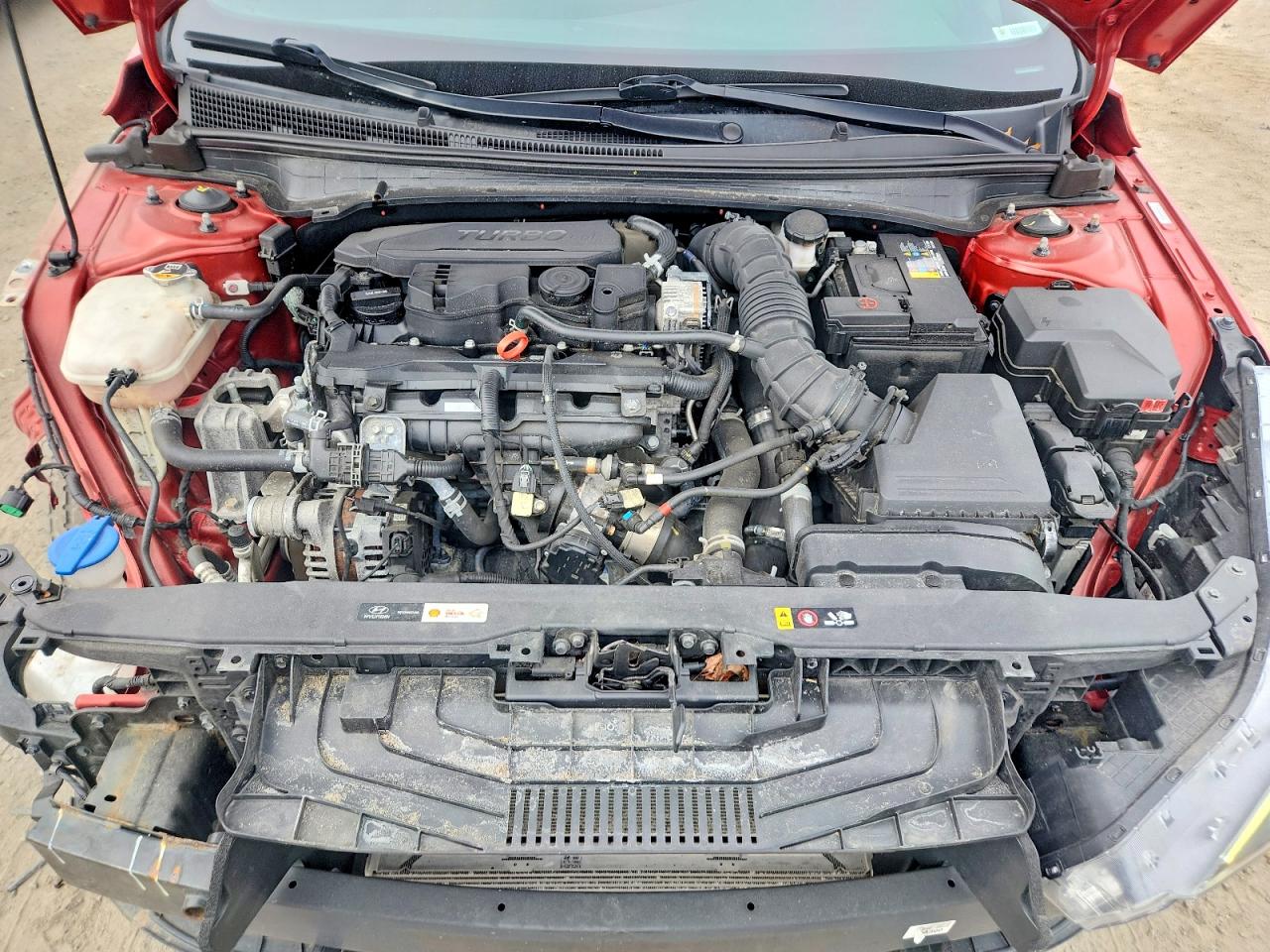 HYUNDAI ELANTRA 2022 — 12