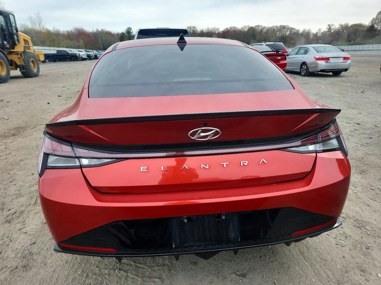 HYUNDAI ELANTRA 2022 — 7