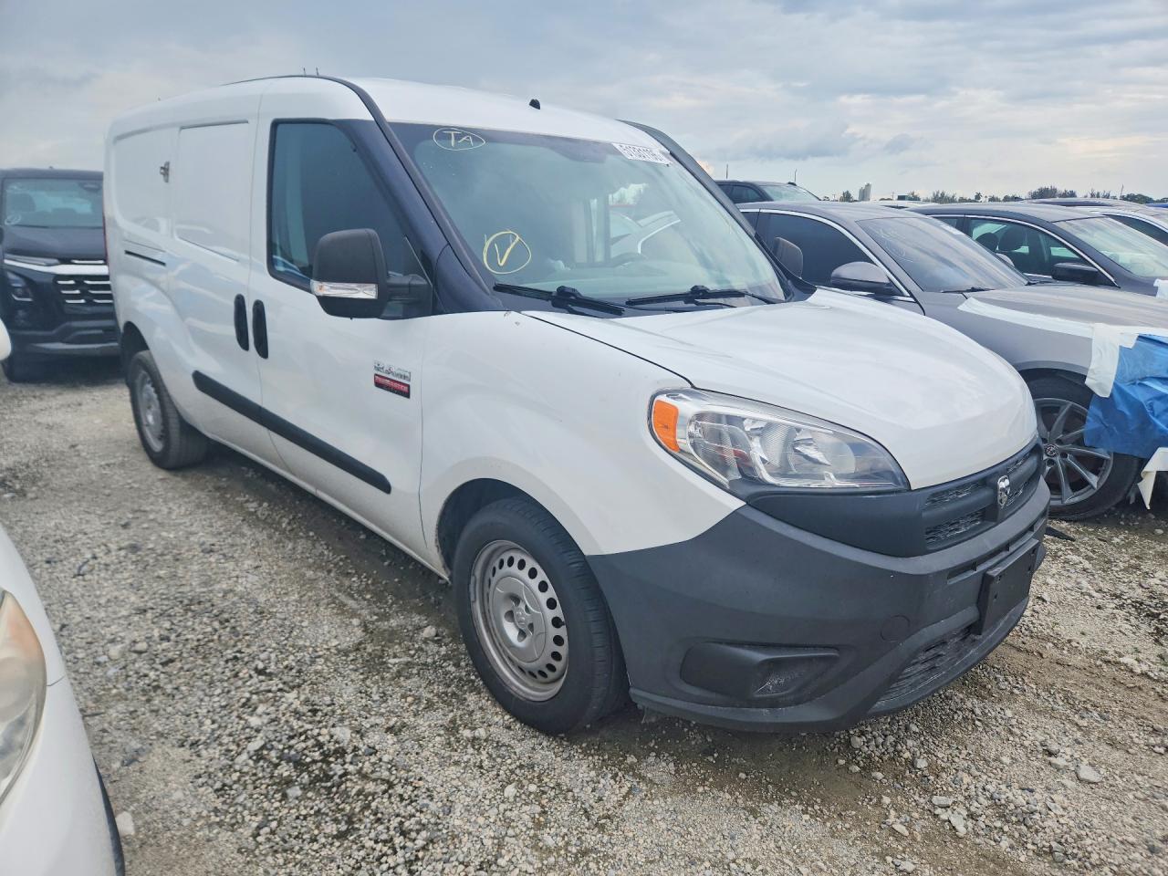 RAM PROMASTER CITY 2018 — 5