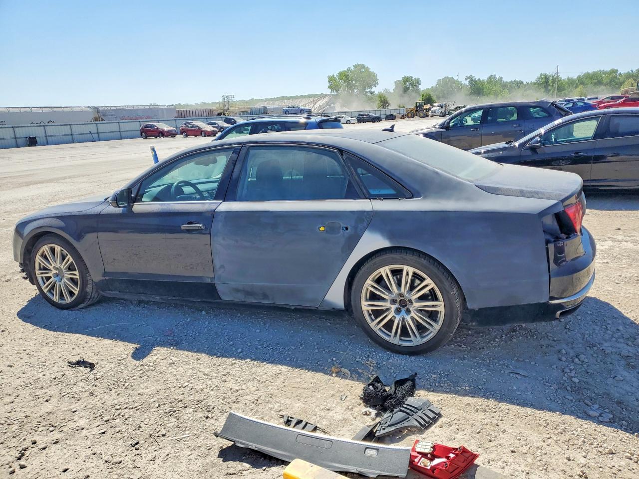 AUDI A8 2014 — 3