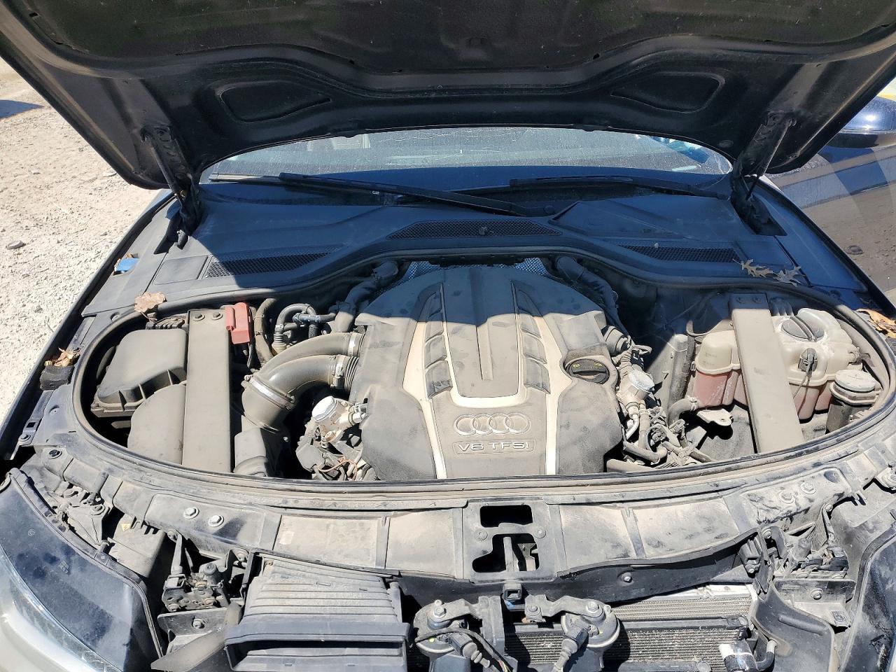 AUDI A8 2014 — 12