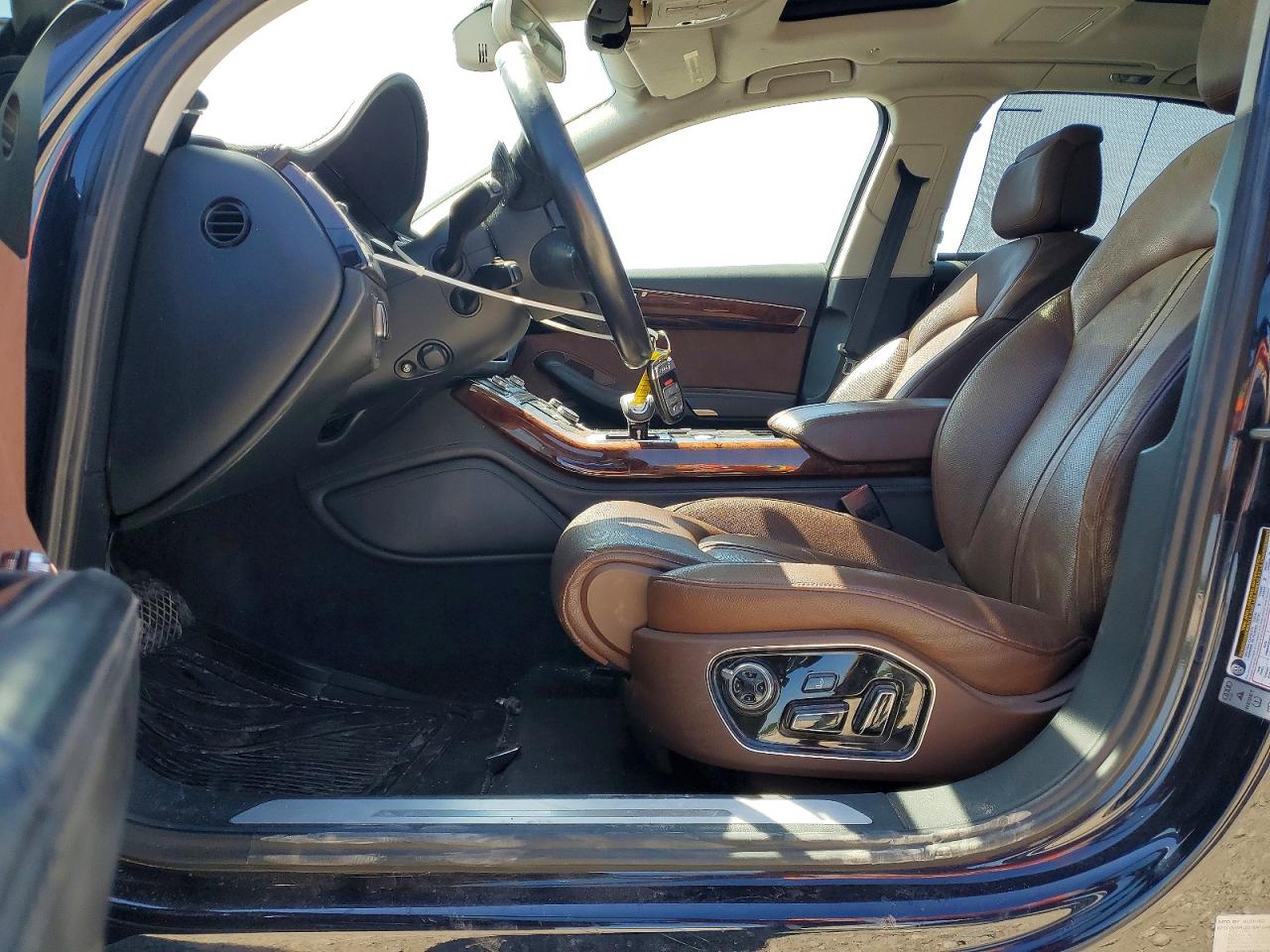 AUDI A8 2014 — 8