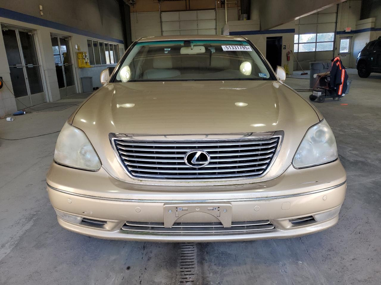 LEXUS LS 2004 — 6