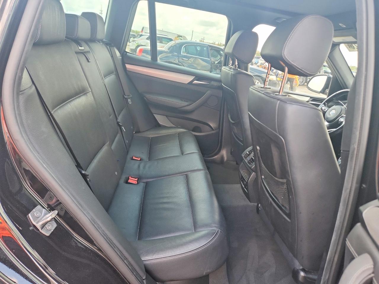 BMW X3 2017 — 12
