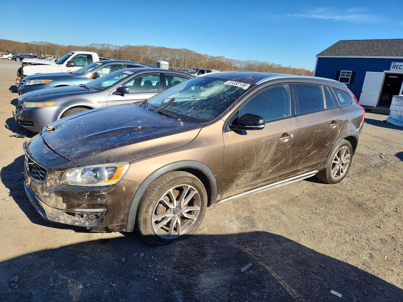 VOLVO V60 CROSS COUNTRY 2015 — 2