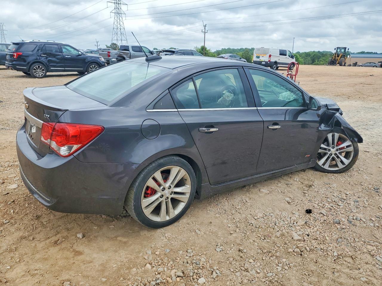 CHEVROLET CRUZE LIMITED 2016 — 4