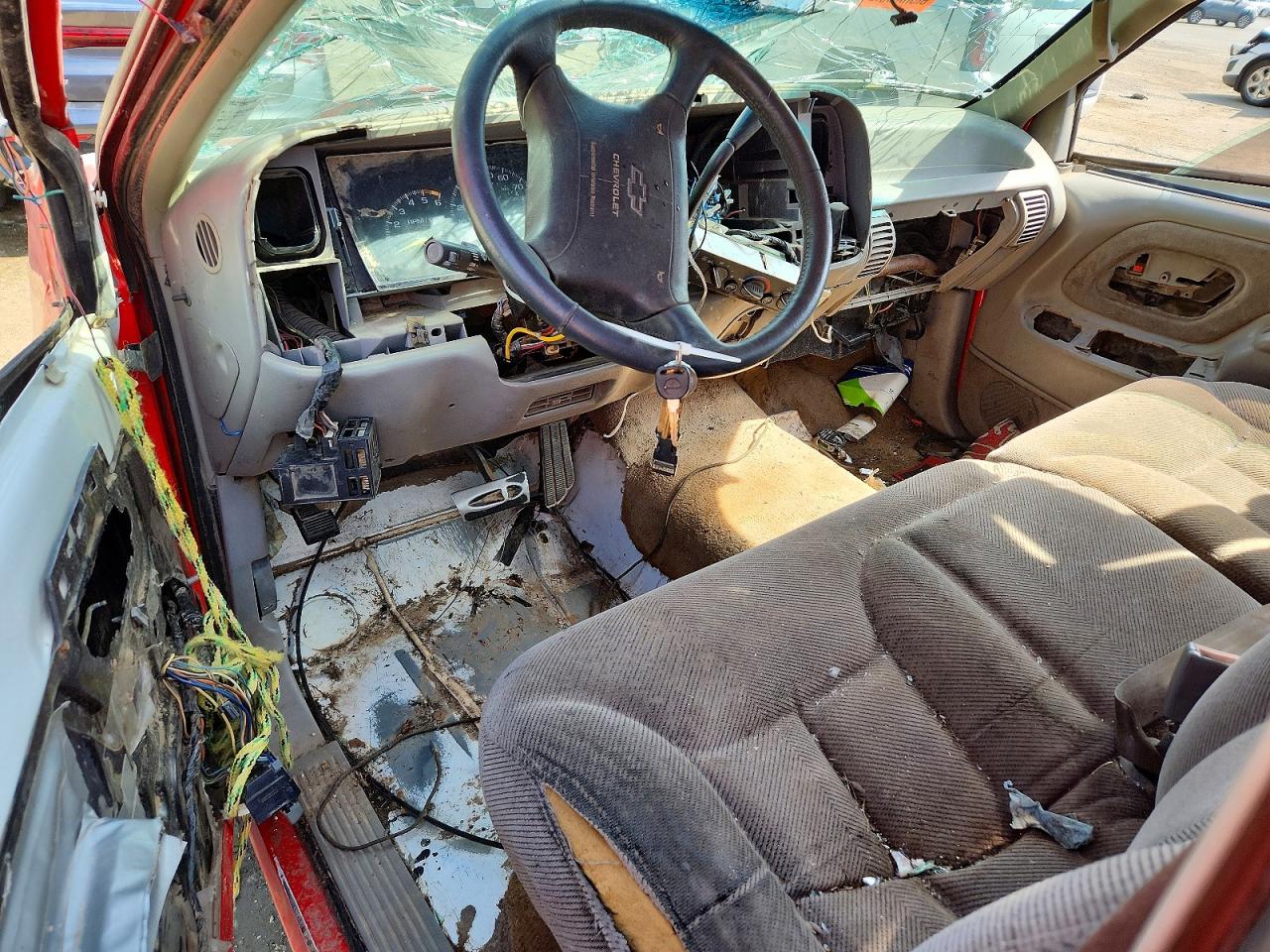 CHEVROLET GMT-400 1996 — 9