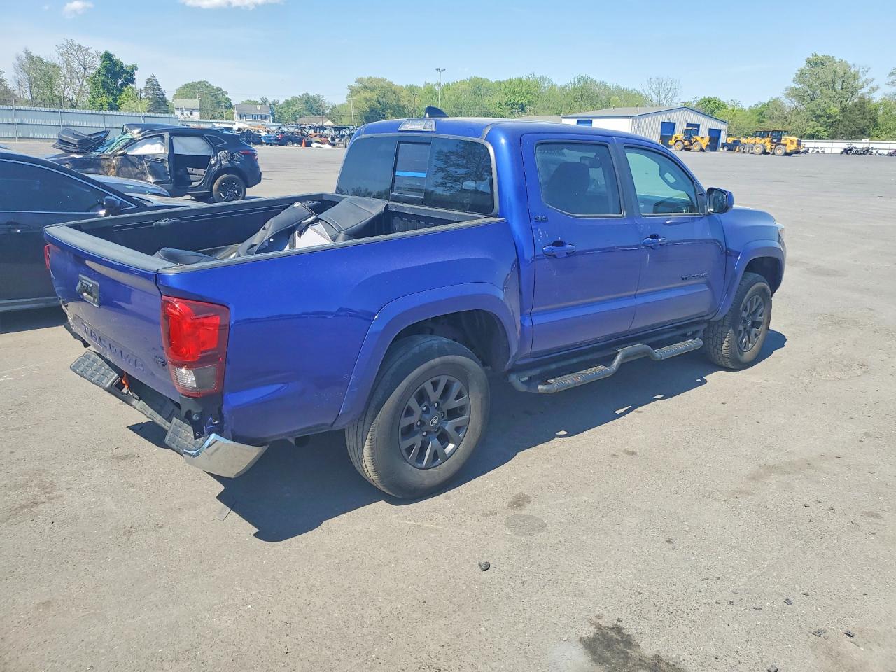 TOYOTA TACOMA 2023 — 4