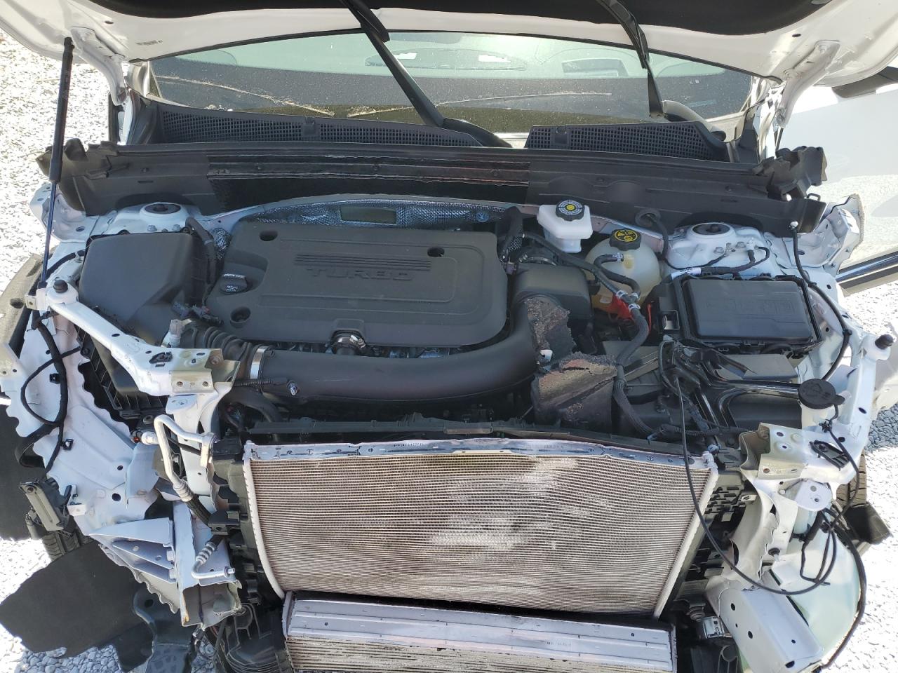 BUICK ENVISION 2022 — 12