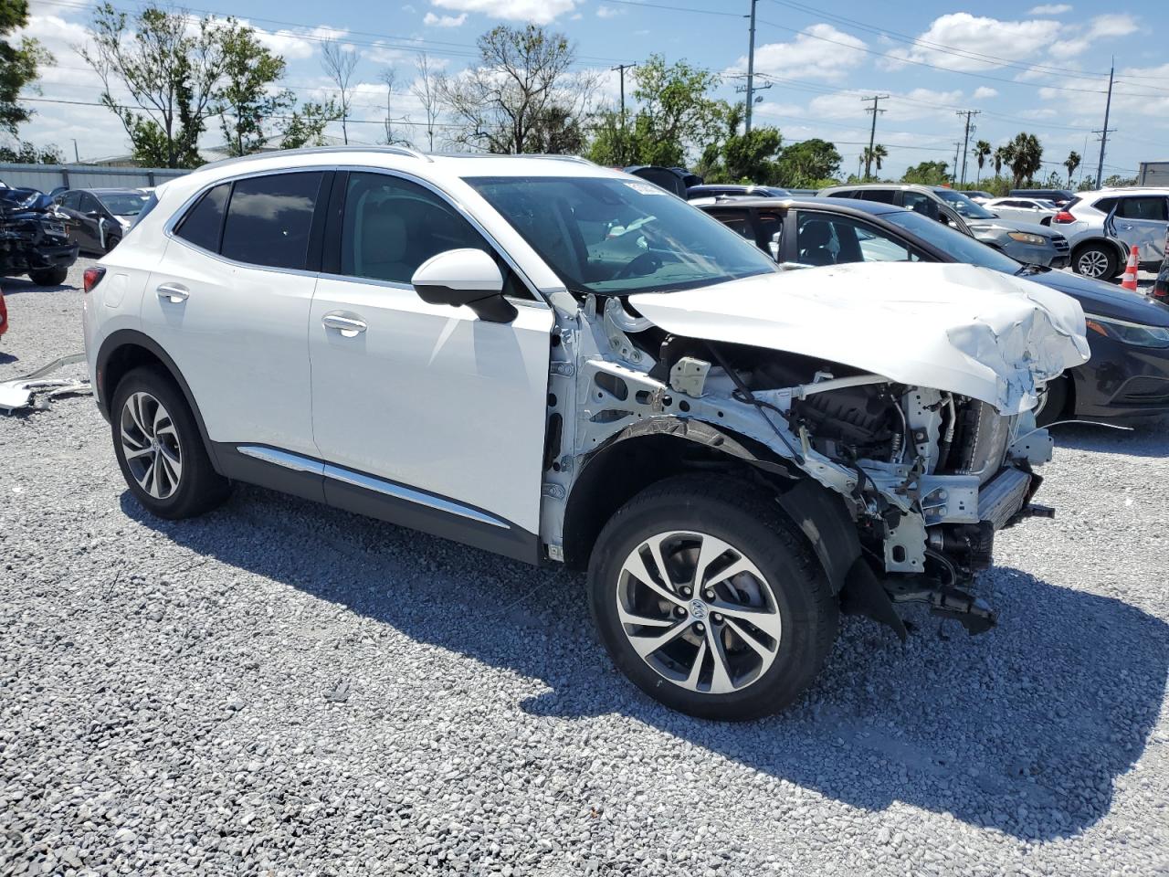 BUICK ENVISION 2022 — 5