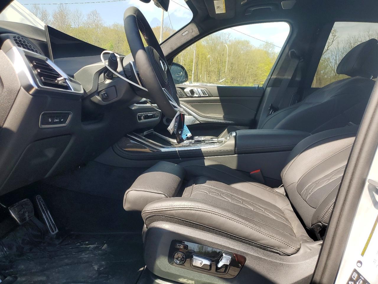 BMW X7 2026 — 8