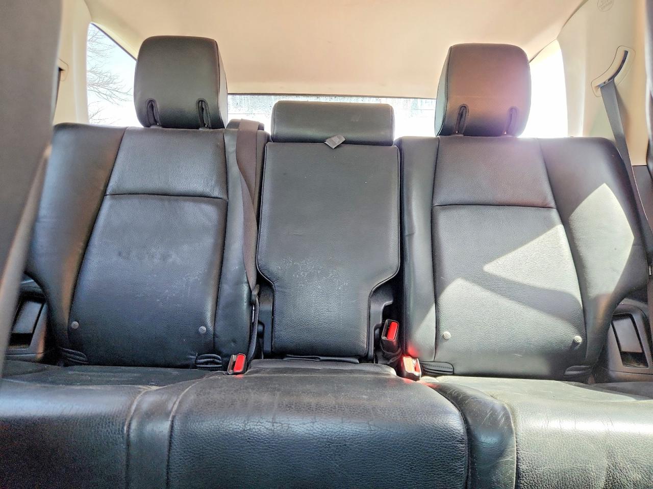 TOYOTA 4RUNNER 2011 — 11