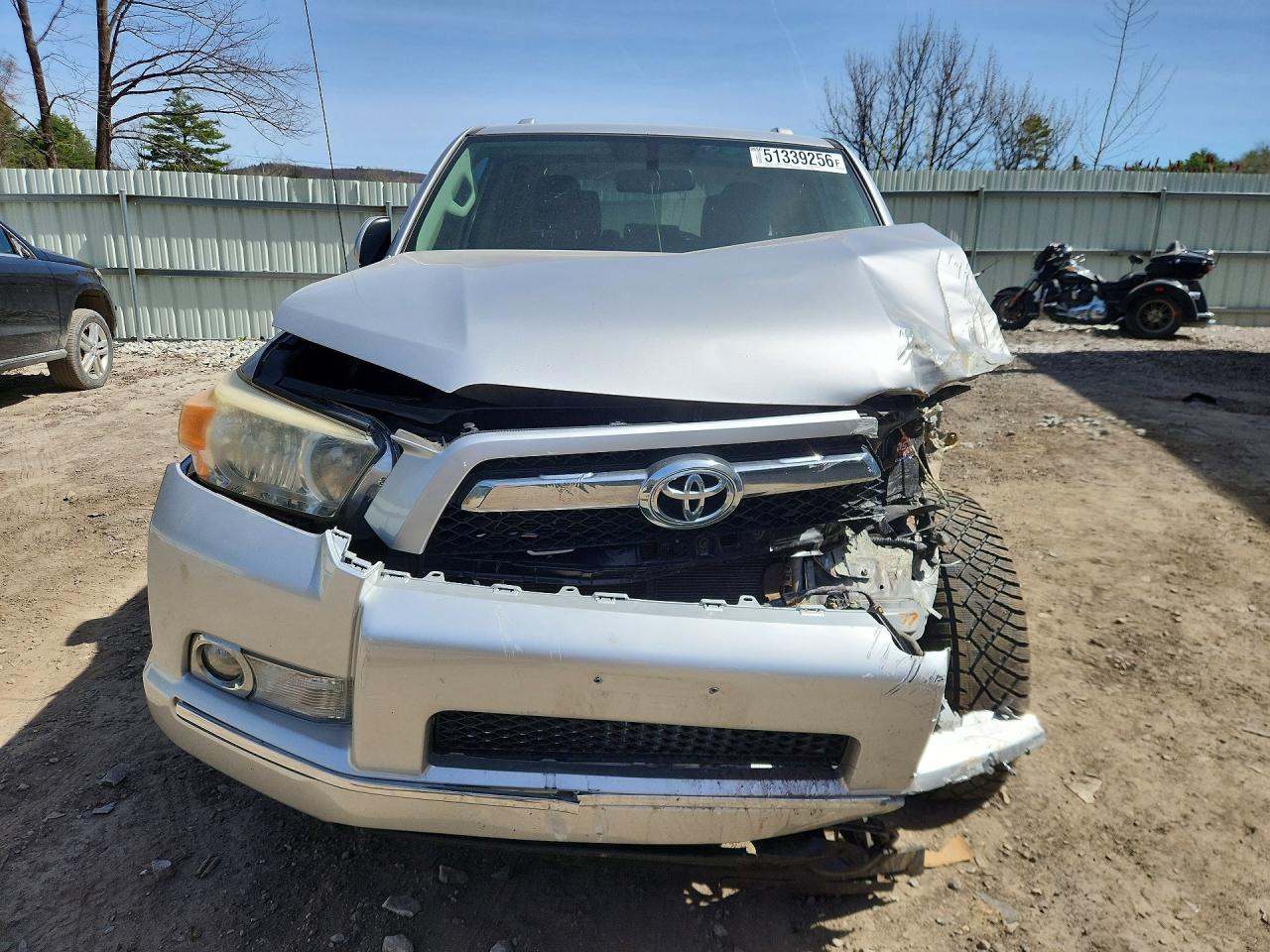 TOYOTA 4RUNNER 2011 — 6