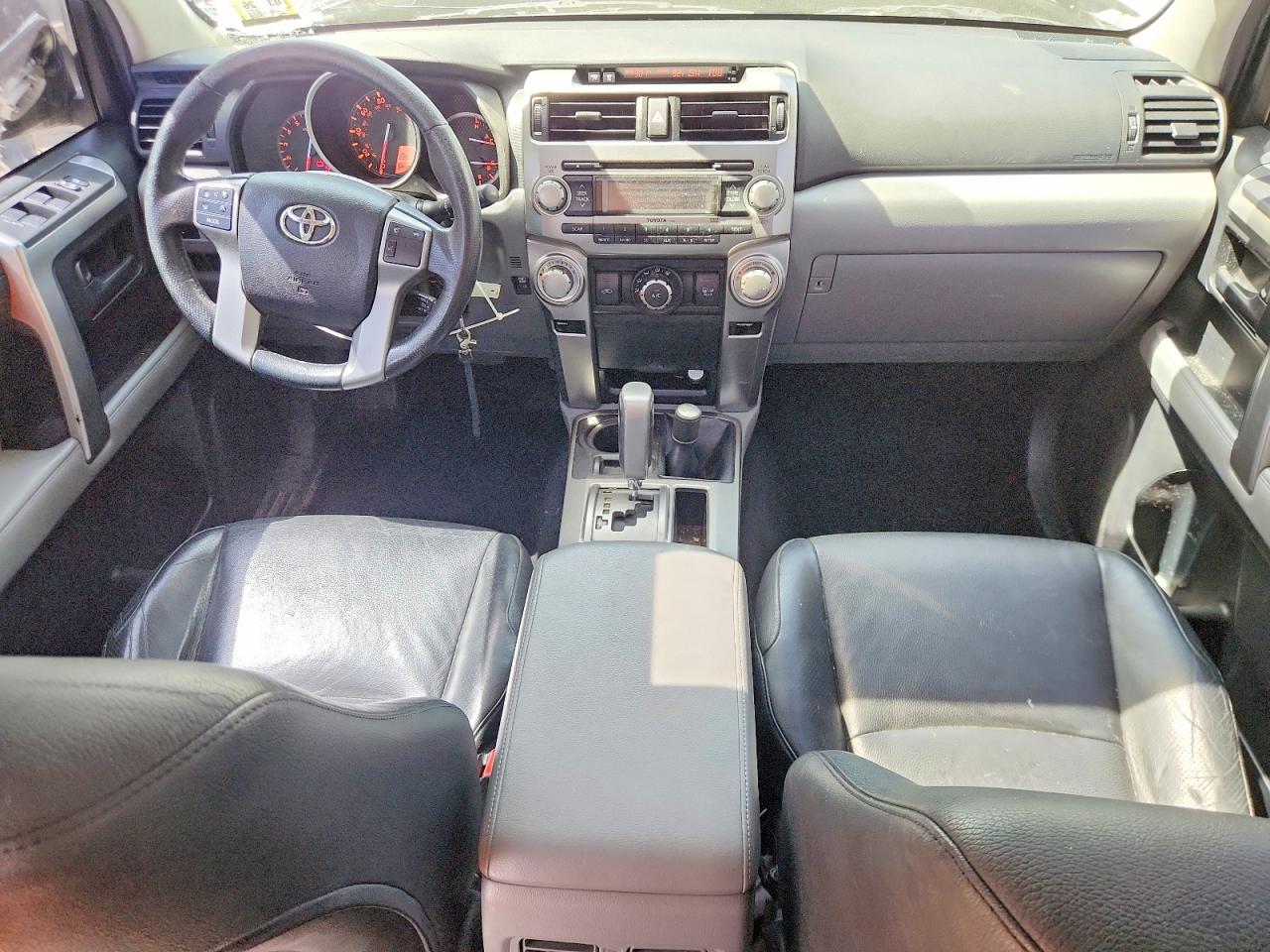 TOYOTA 4RUNNER 2011 — 9