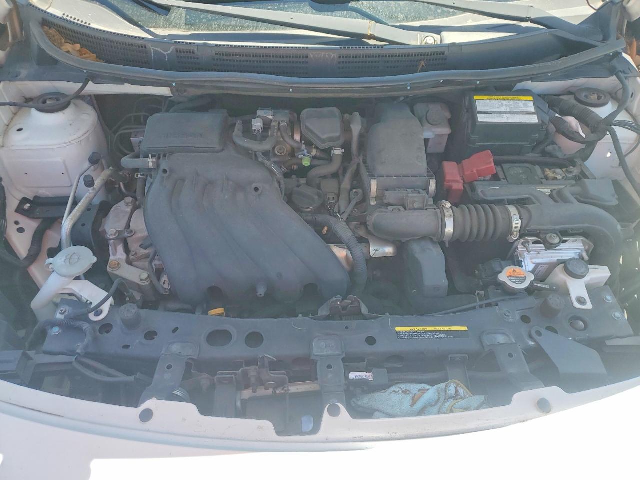 NISSAN VERSA 2018 — 12