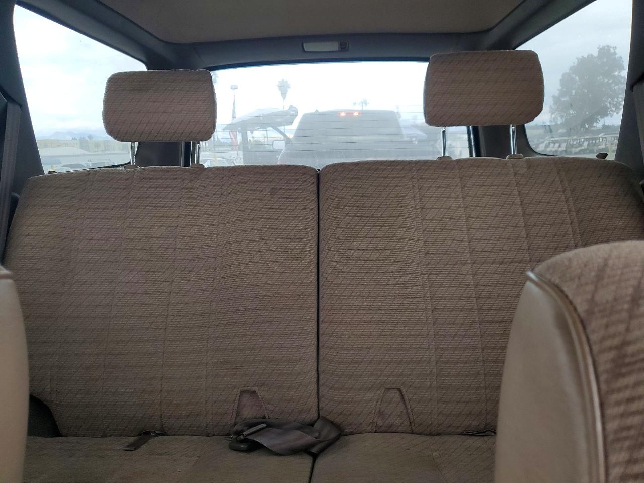 TOYT 4RUNNER 1996 — 11