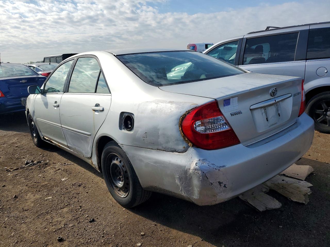 TOYT CAMRY 2002 — 3